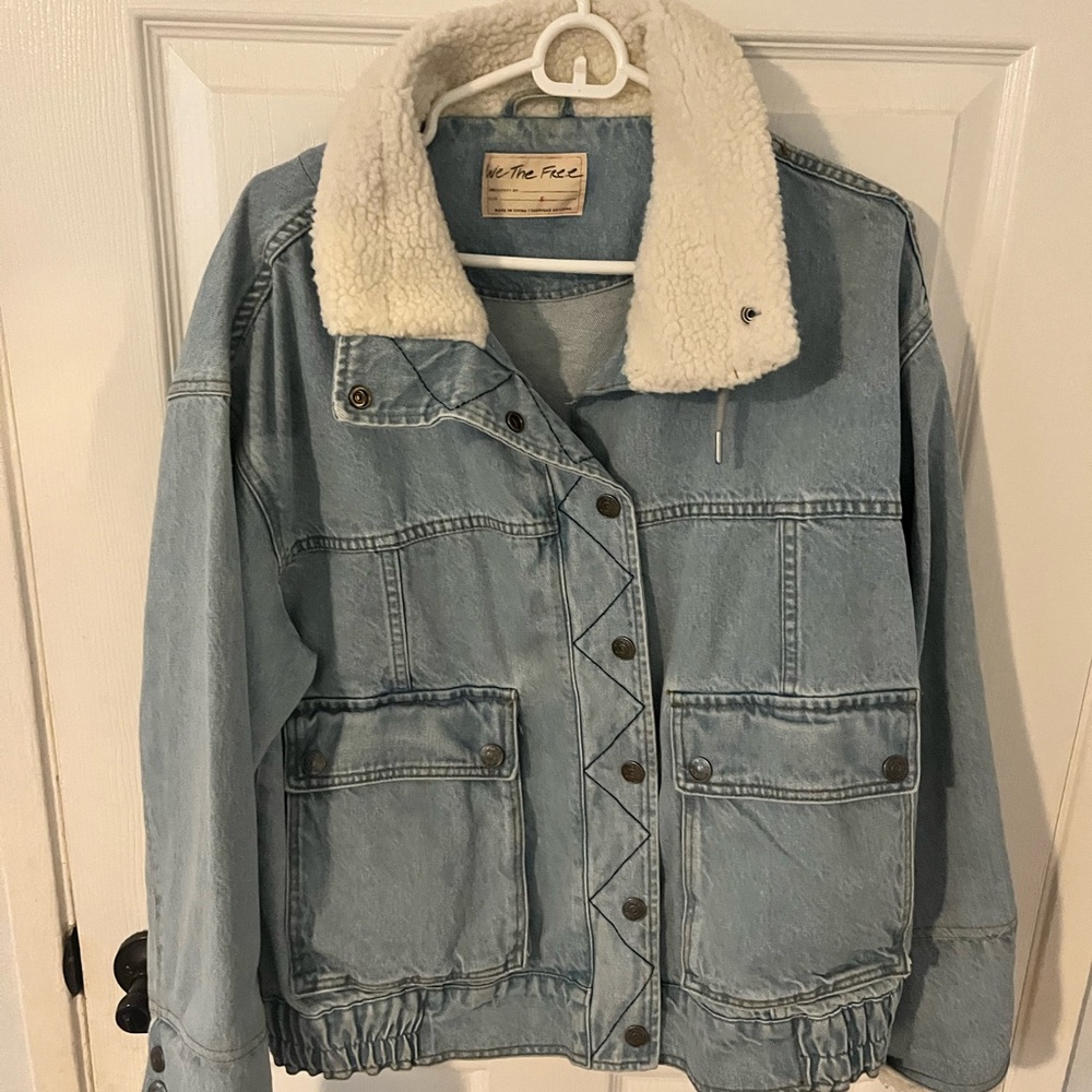 Bomber Jacket - Picture 6 of 9